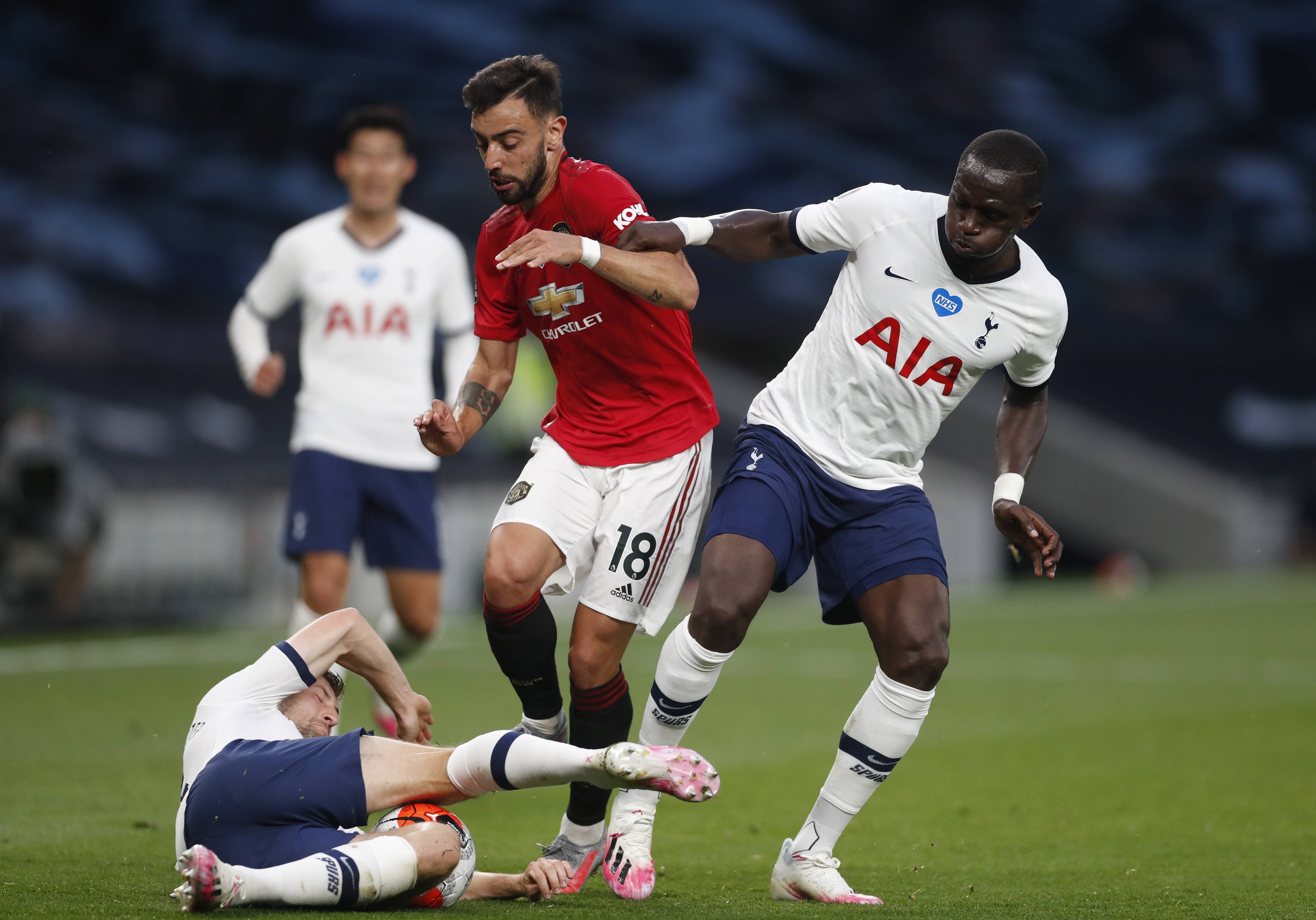 咬住比分 咬住比分